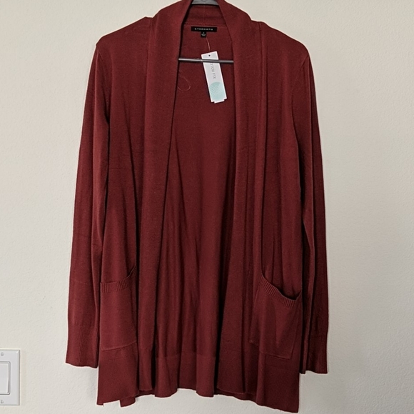 penton two pocket cardigan